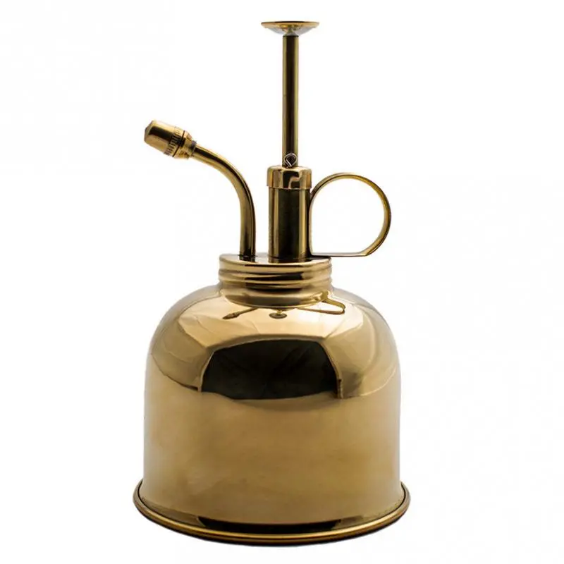 Brass Plant Sprayer – Elegant Manual Design 1