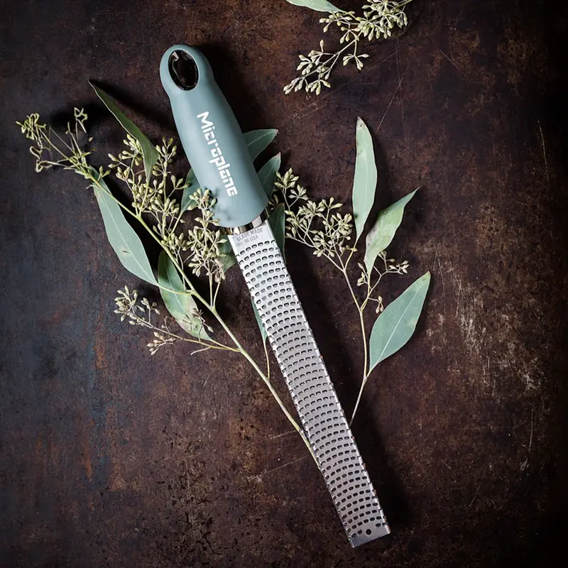 Classic Zester With Eucalyptus Green Ergonomic Handle 1