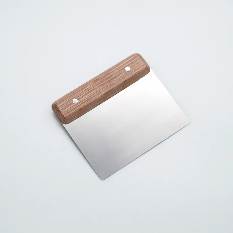 Gestura Flexi Bench Scraper – Flexible Stainless Steel Kitchen Tool 1