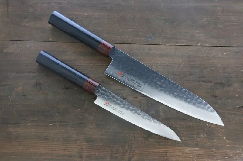 Iseya Vg10 Damascus Knife Set – 150Mm Petty & 210Mm Gyuto In 8-Layer Pattern 1