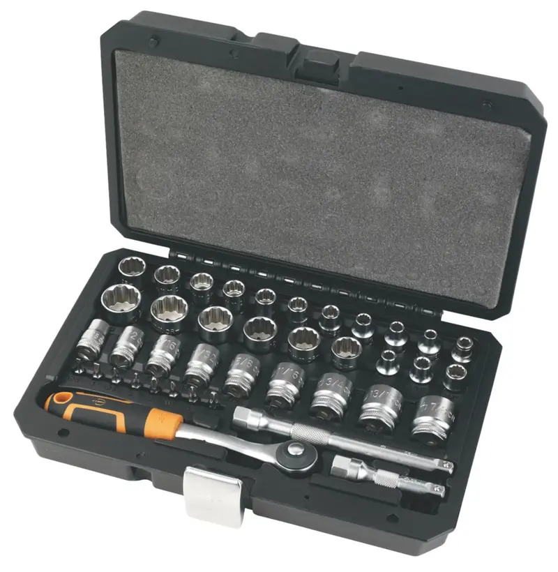 Magnusson 3/8 In Drive 40-Piece Socket Set 1