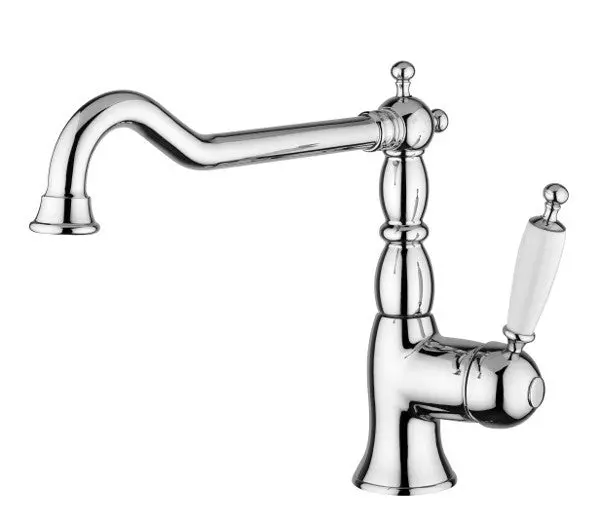 Oxford Kitchen Faucet In Chrome Finish 1
