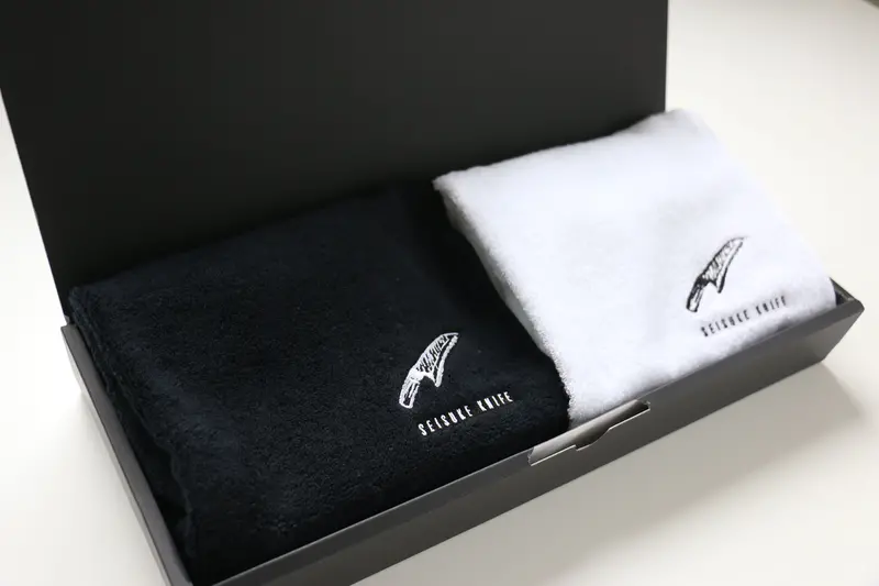 Seisuke Premium Japanese Towel Set – Handcrafted Cotton Kitchen Linens 1