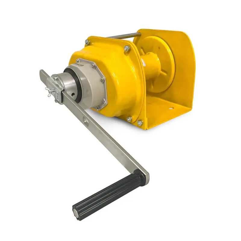 Sherpa 4X4 Heavy-Duty Ratchet Hand Winch 1