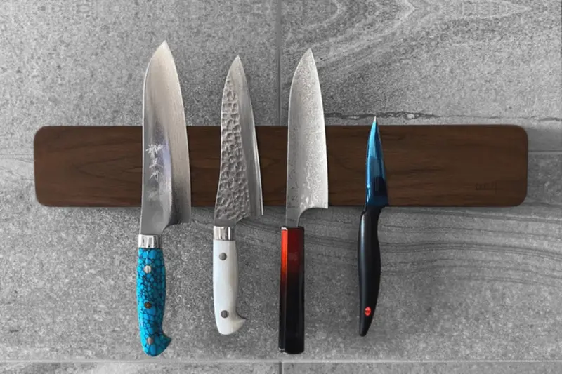 Slim Magnetic Knife Rack – Wall-Mounted Stainless Steel Blade Holder 1