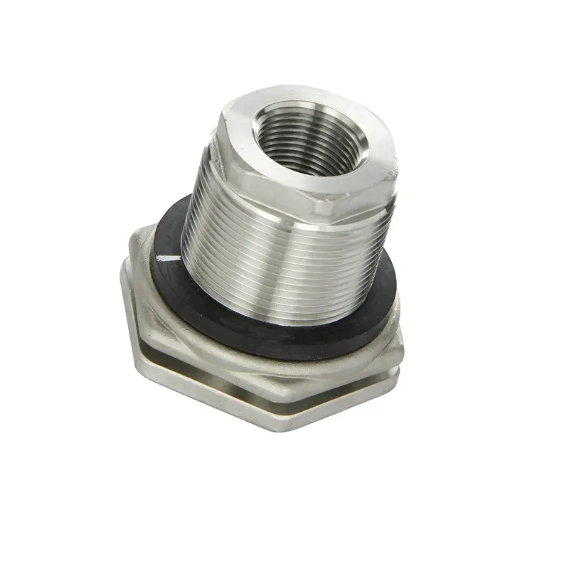 Stainless Steel Tank Outlet Fitting – Corrosion-Resistant Fluid Transfer Port 1