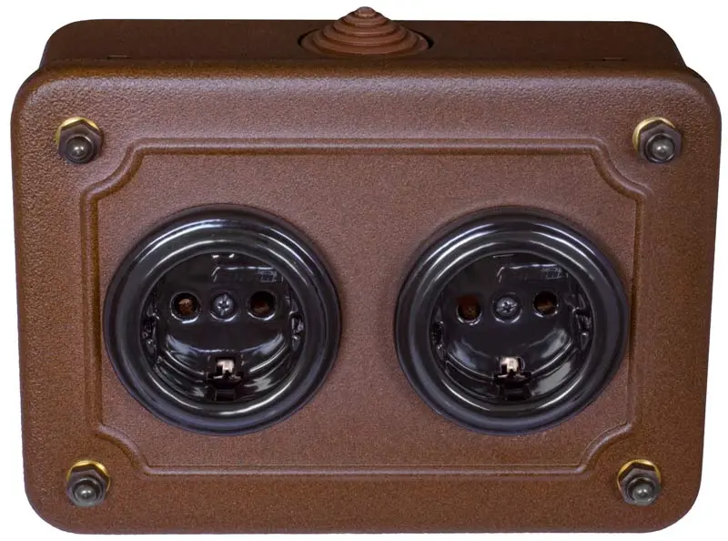 Surface-Mount Double Socket In Metal Housing – Black Porcelain & Antique Bronze Horizontal Layout 1