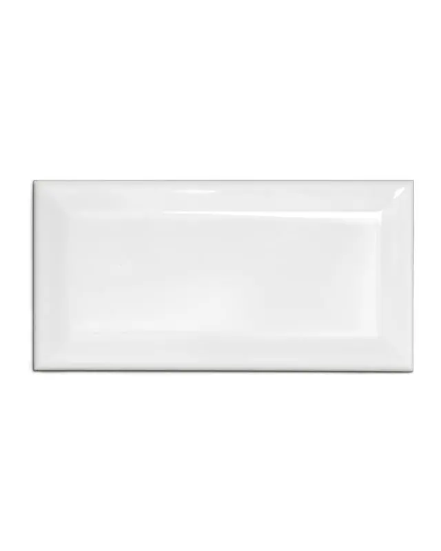 Victoria Tile Color Sample – Glossy White Facade Edge 1